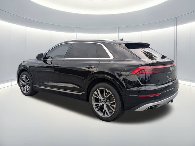 Used 2024 Audi Q8 Prestige w/ Prestige Package AWD/4WD image 4