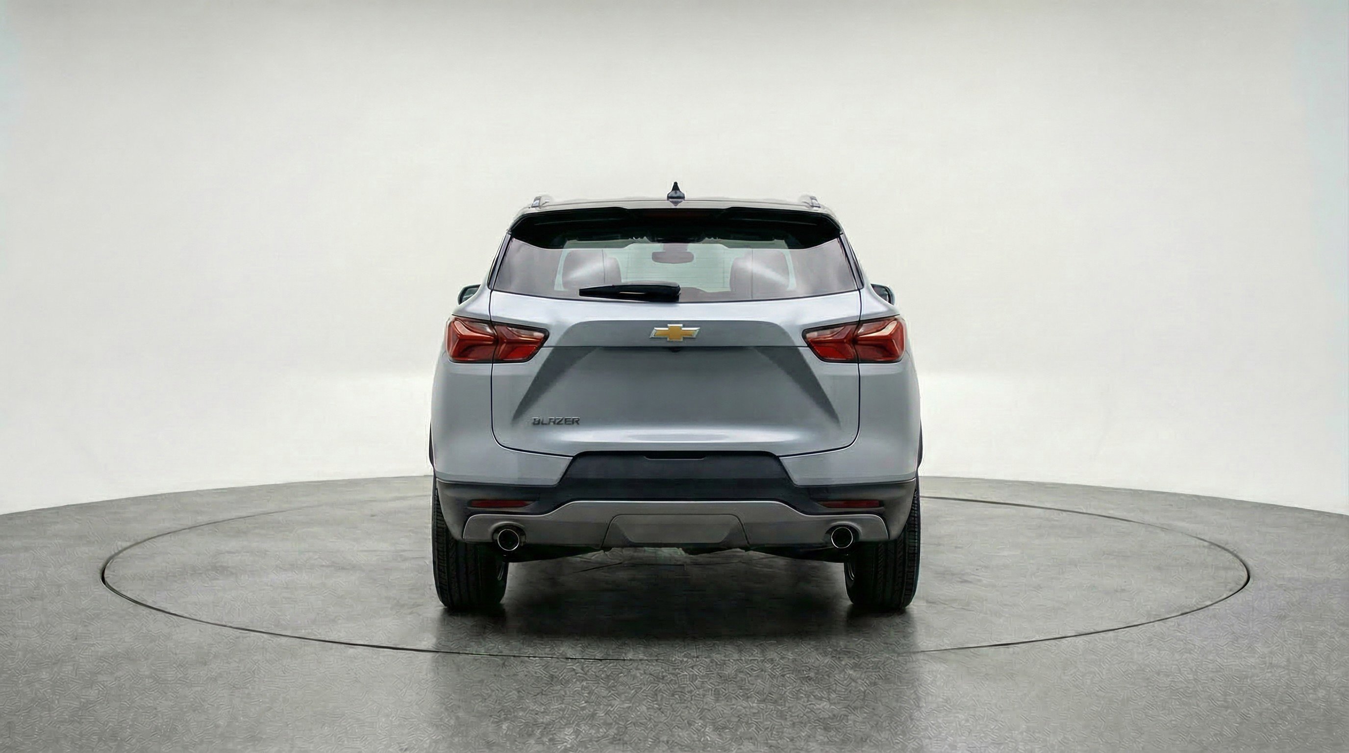 Used 2025 Chevrolet Blazer LT FWD image 7