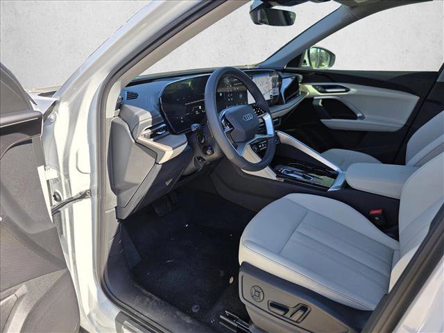New 2025 Audi Q5 Premium image 12