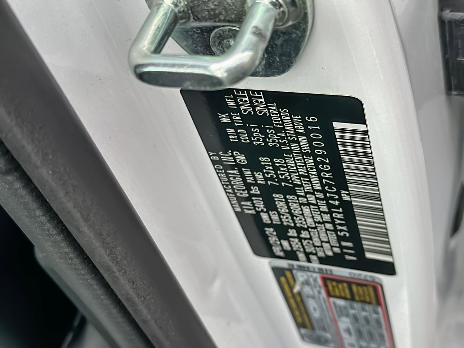 Used 2024 Kia Sorento S image 30