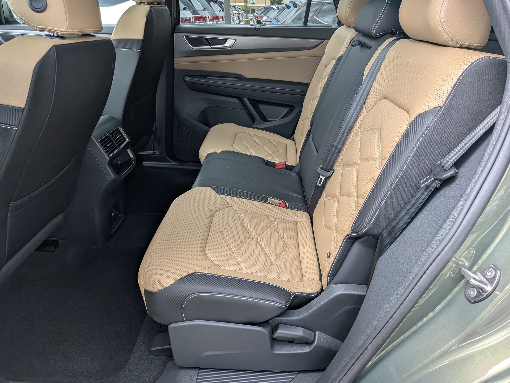 New 2026 Volkswagen Atlas Cross Sport SE AWD/4WD image 28