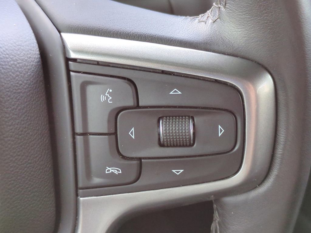 Used 2022 Chevrolet Tahoe LT w/ Luxury Package image 32