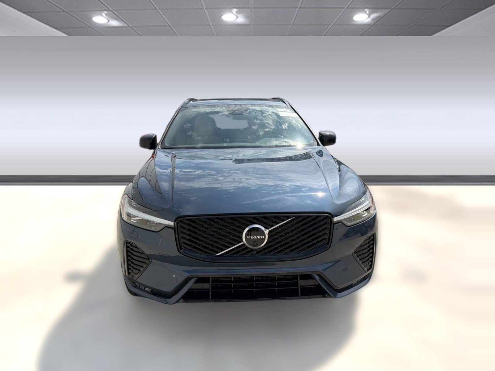 New 2026 Volvo XC60 B5 Plus w/ Climate Package AWD/4WD image 6