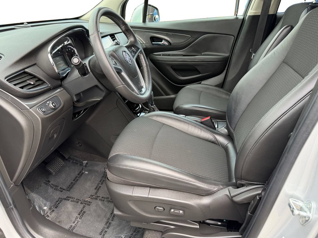 Used 2017 Buick Encore Preferred FWD image 16
