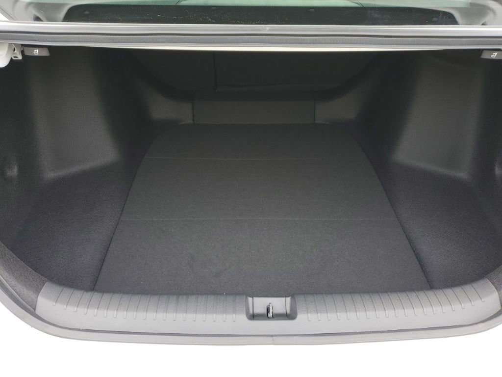 Certified 2025 Honda Accord Sport image 37