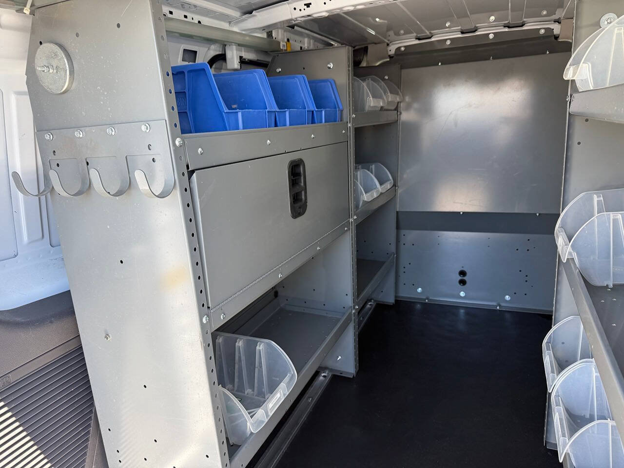 Used 2022 Ford Transit Connect XL FWD image 24
