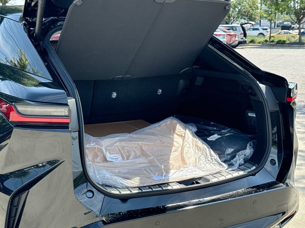 New 2026 Lexus RZ 350e 2WD image 34