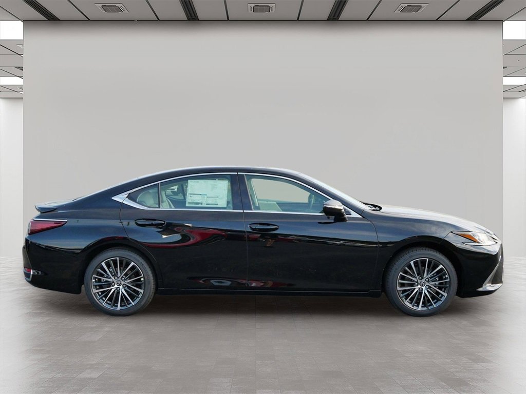 New 2025 Lexus ES 300h w/ Premium Package image 6