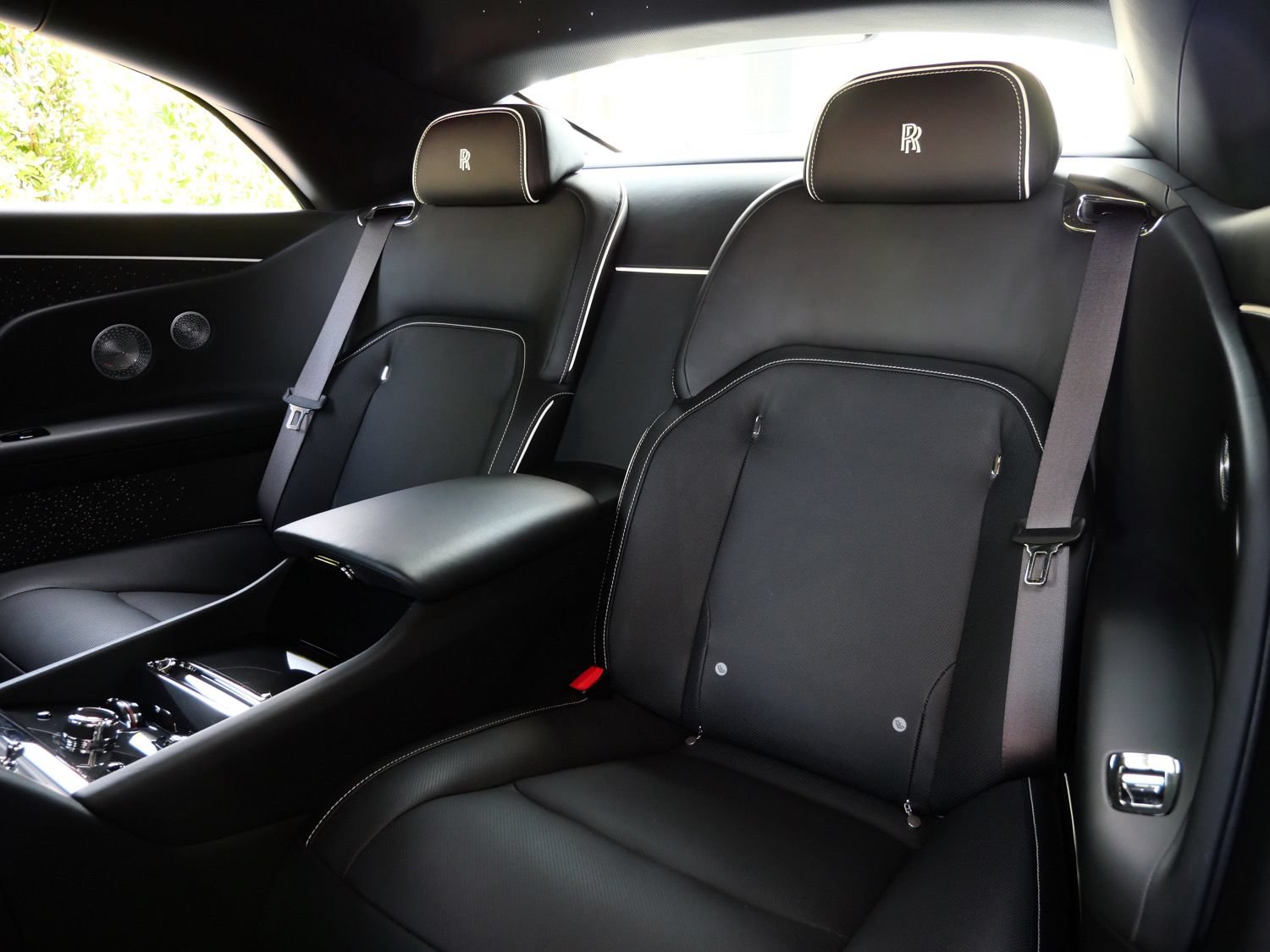 Certified 2025 Rolls-Royce Spectre w/ Spectre Launch Package AWD/4WD image 8