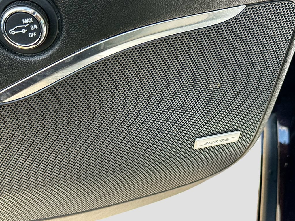 Used 2024 Buick Enclave Avenir w/ Avenir Technology Package FWD image 20