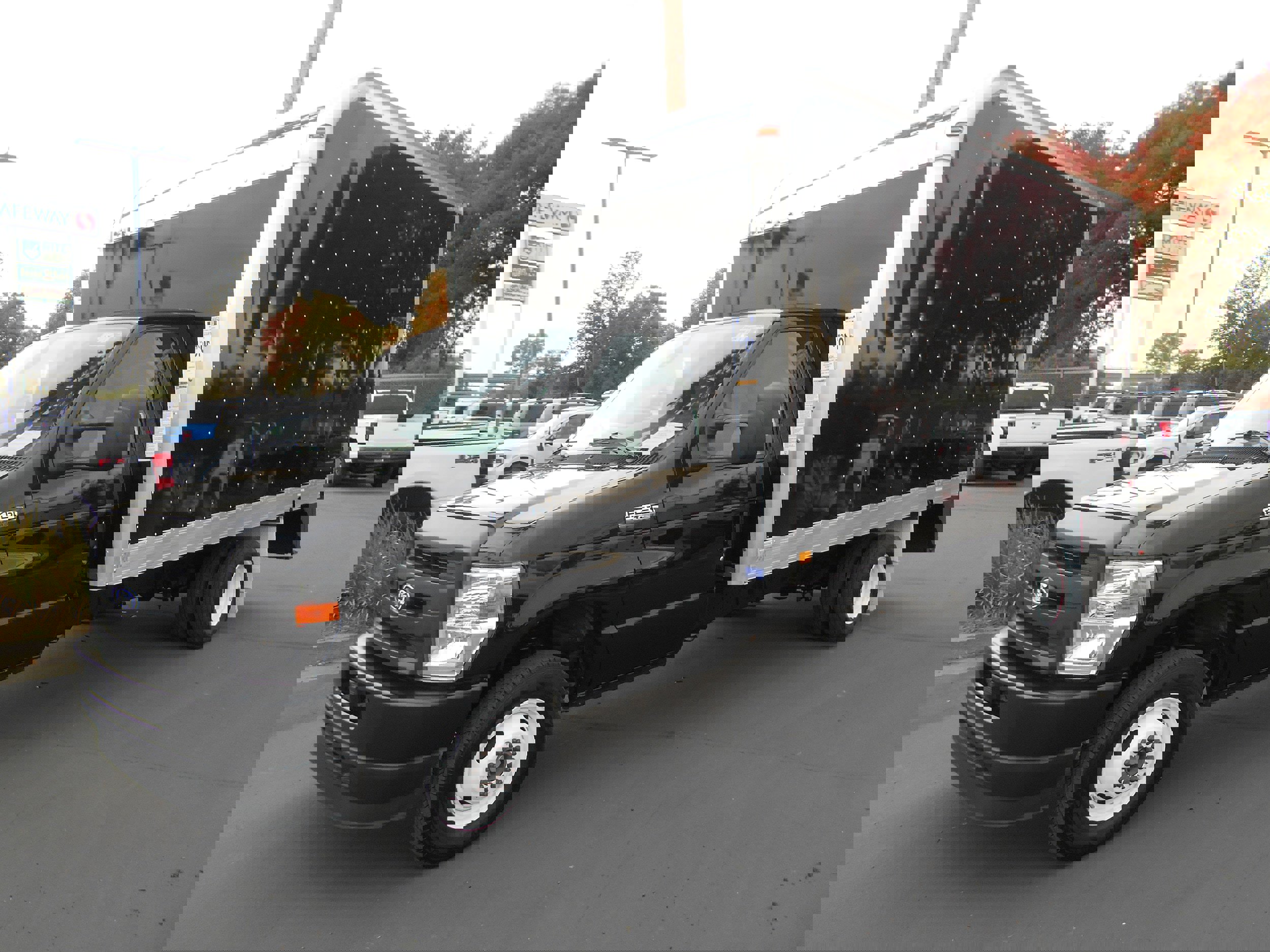 Used 2026 Ford E-450 and Econoline 450 Super Duty w/ Gaseous Engine Prep Package image 1