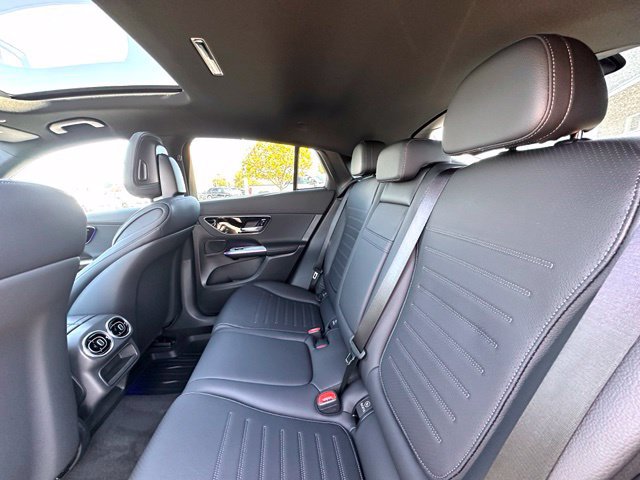 New 2027 Mercedes-Benz GLC 300 4MATIC image 30