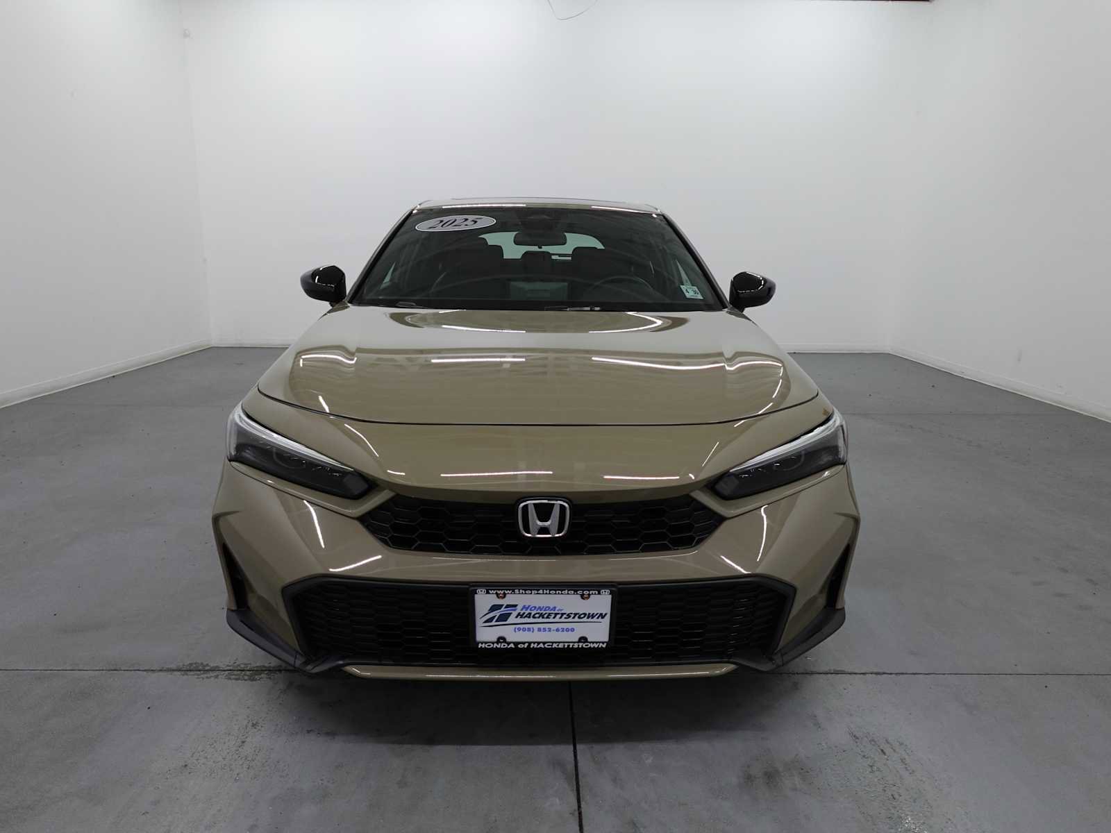 Used 2025 Honda Civic Sport image 2
