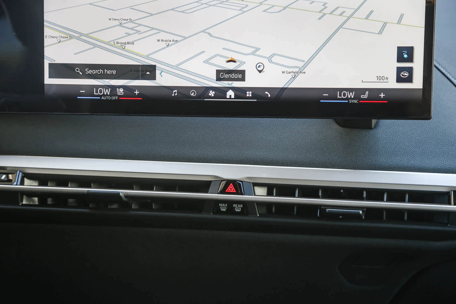 New 2026 BMW iX xDrive45 image 10