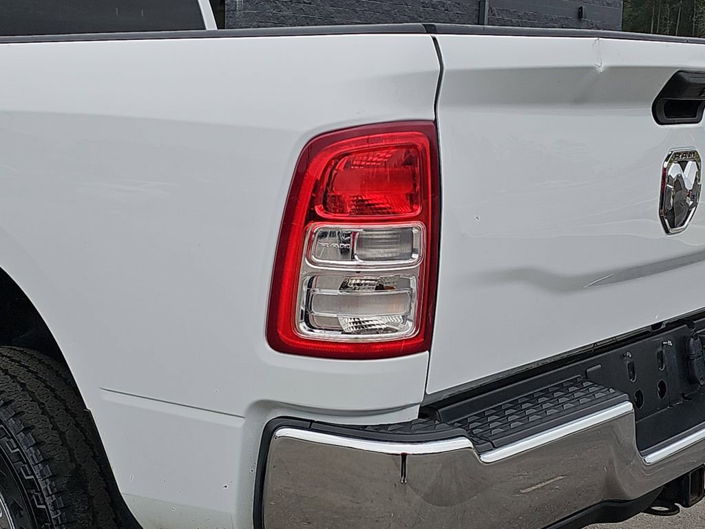 Used 2022 RAM 2500 Tradesman w/ Chrome Appearance Group image 35