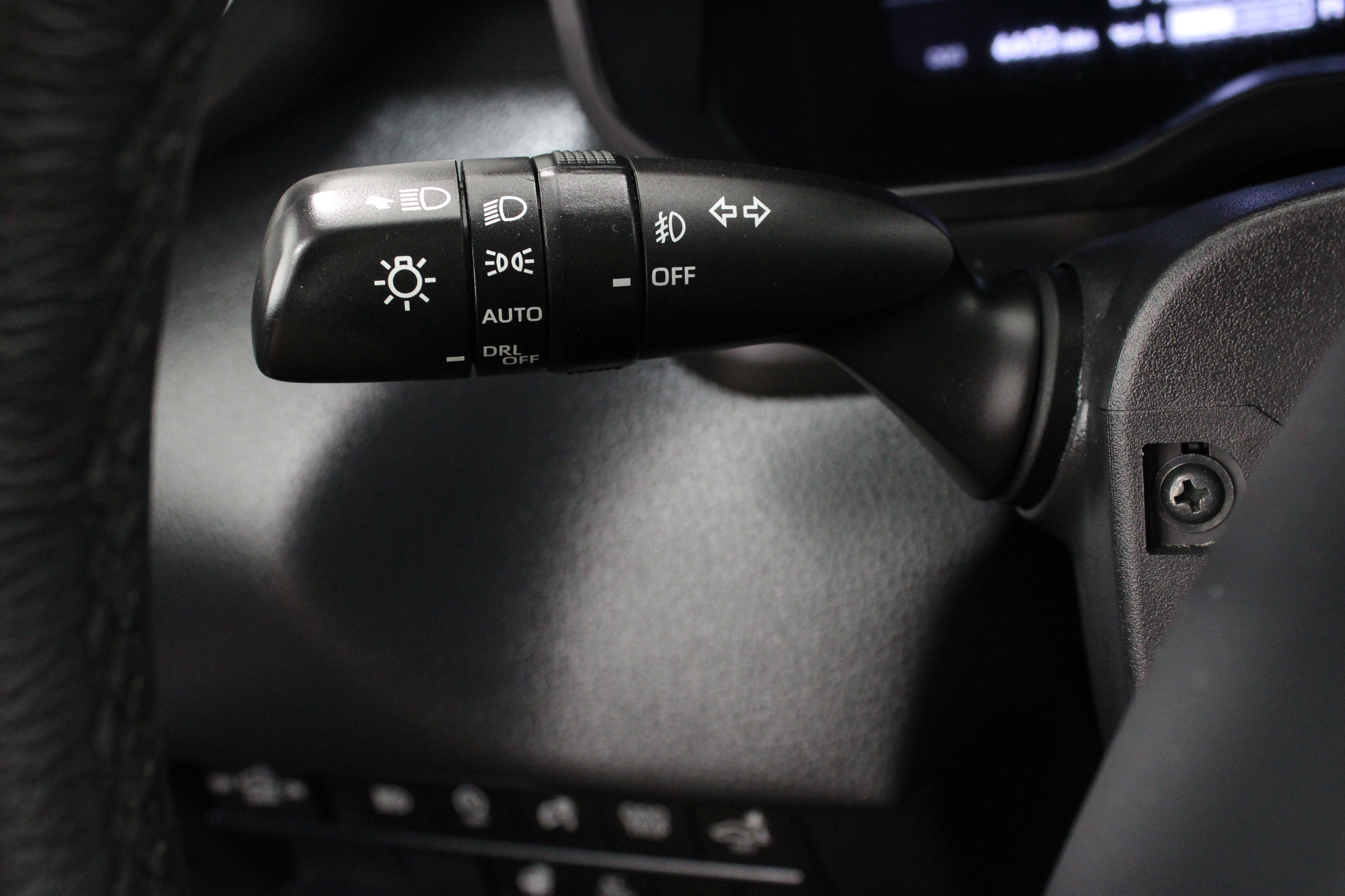Used 2024 Toyota Tundra Limited RWD image 28