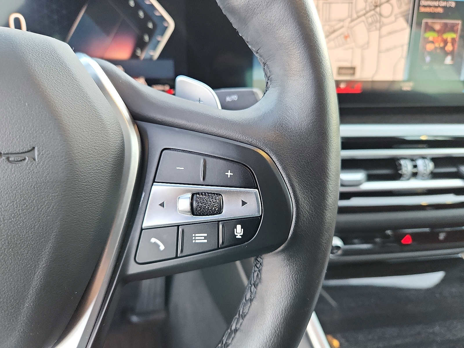 Certified 2024 BMW 330i xDrive Sedan w/ Convenience Package image 21