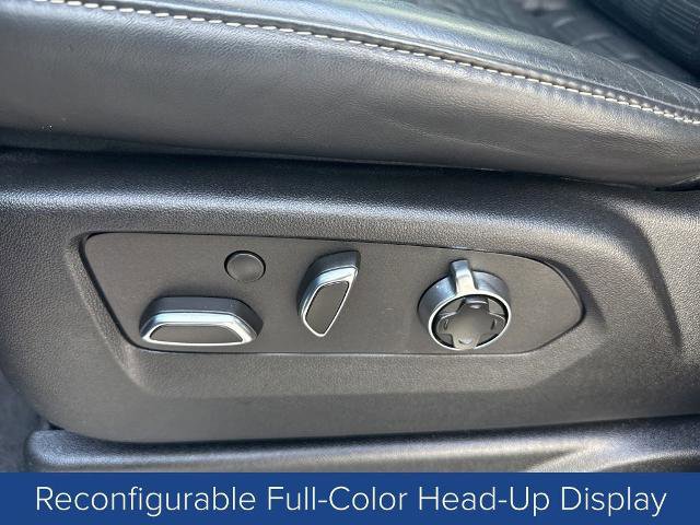 Used 2023 Cadillac Escalade Premium Luxury Platinum image 11