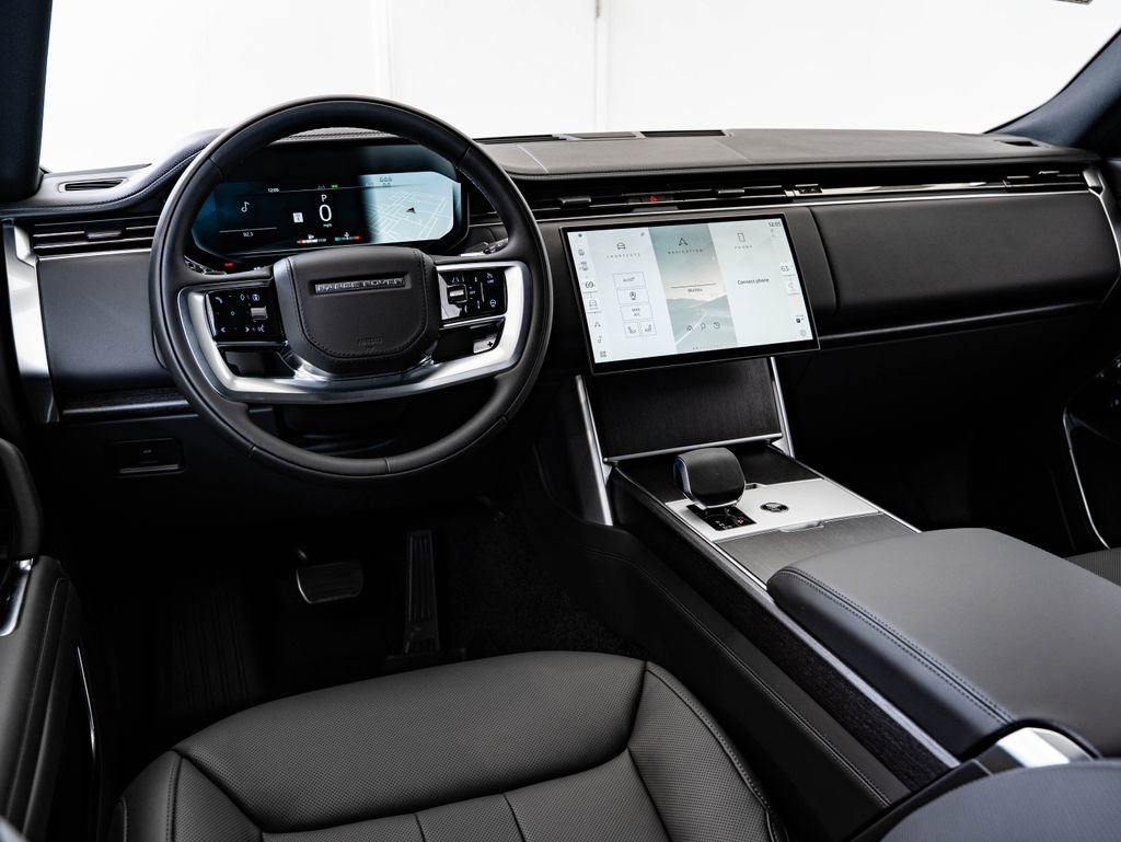 New 2026 Land Rover Range Rover Long Wheelbase SE AWD/4WD image 4