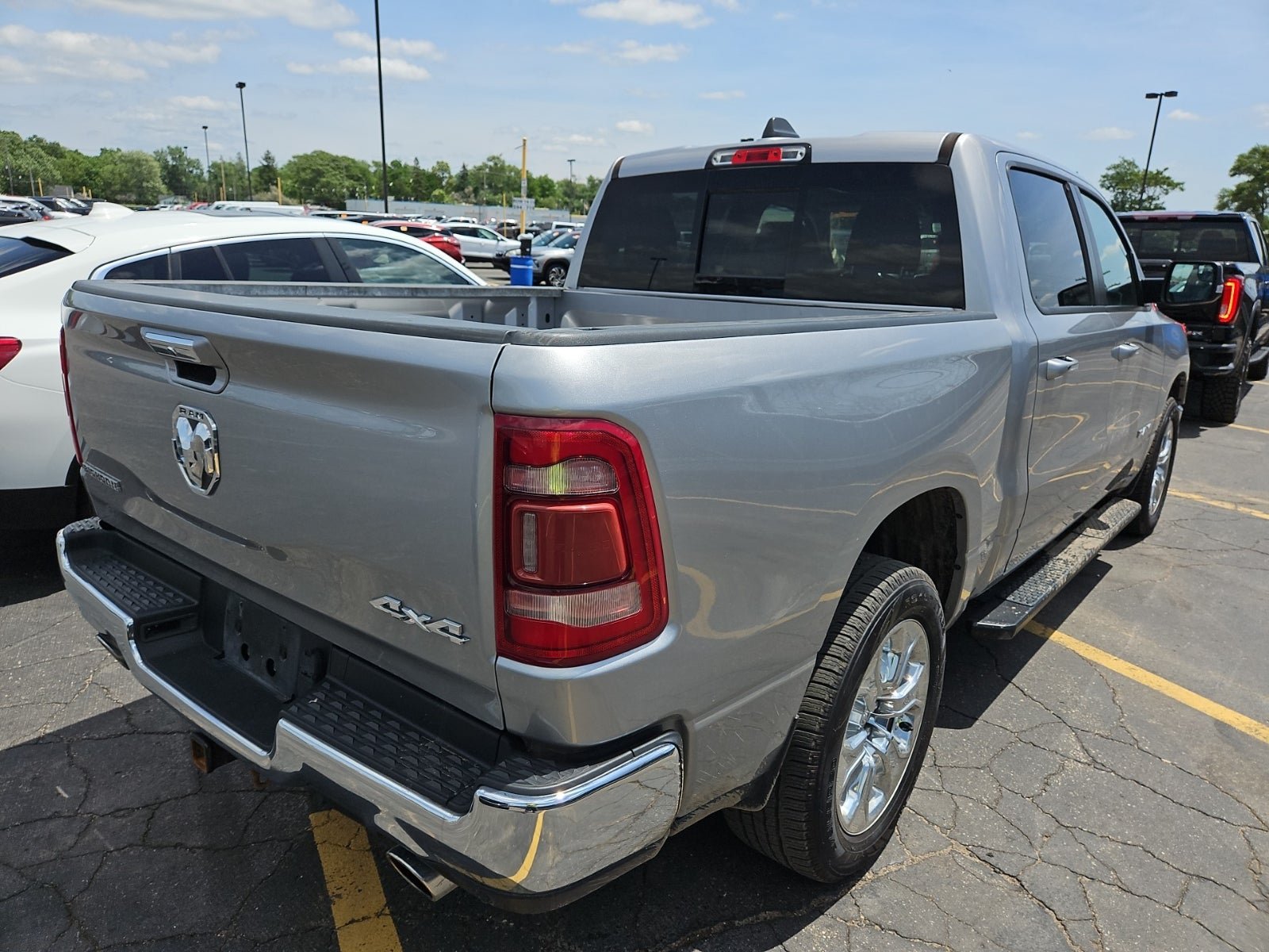Used 2020 RAM 1500 Big Horn AWD/4WD image 6
