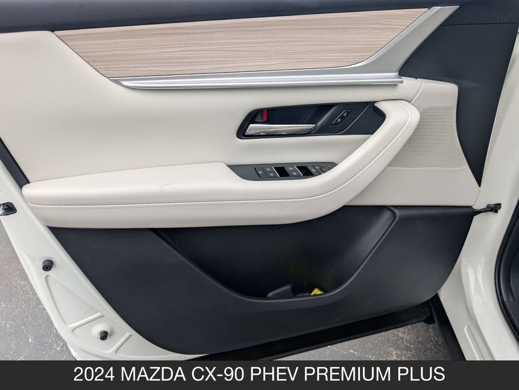 Certified 2024 MAZDA CX-90 Plug-In Hybrid w/ Premium Plus AWD/4WD image 11
