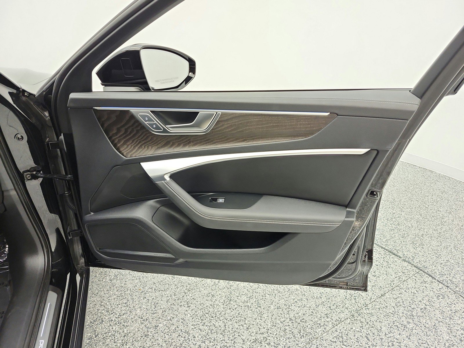 Used 2023 Audi A6 3.0T allroad Premium Plus w/ Executive Package image 21