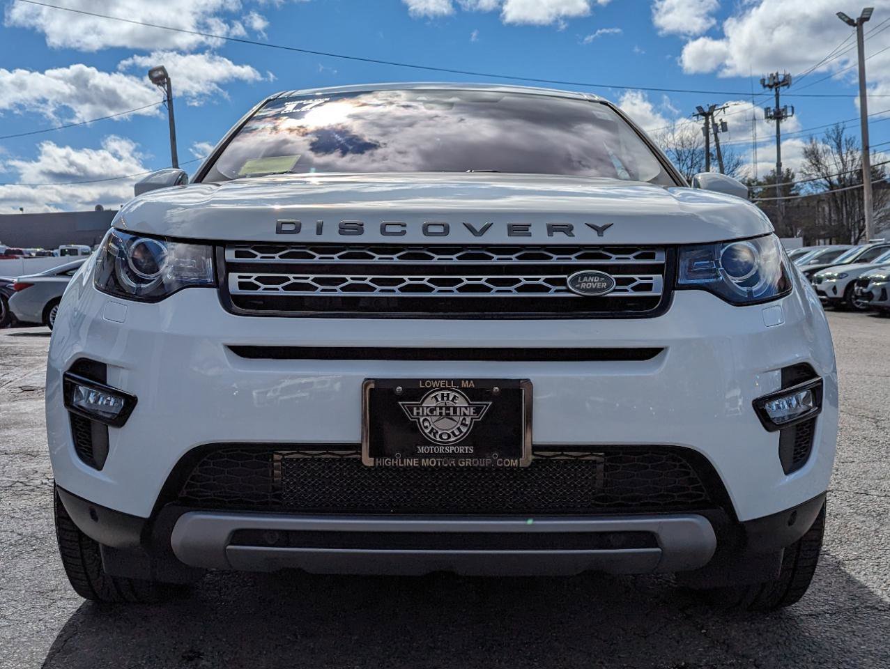 Used 2017 Land Rover Discovery Sport HSE image 4