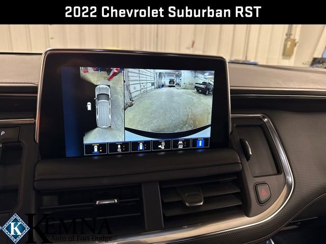 Used 2022 Chevrolet Suburban RST w/ Luxury Package image 23