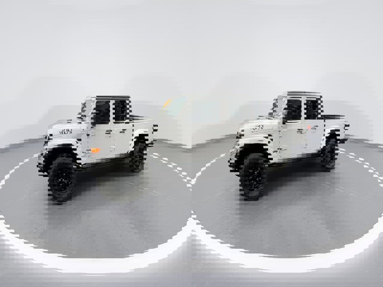 Used 2022 Jeep Gladiator Willys image 4