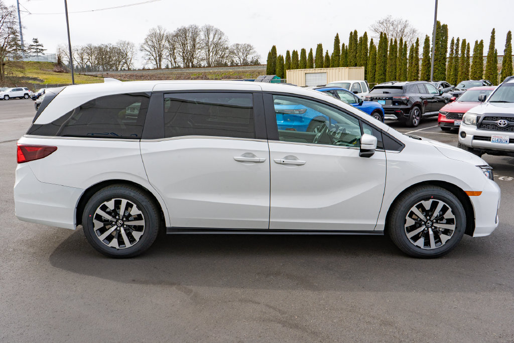 New 2026 Honda Odyssey EX-L image 5