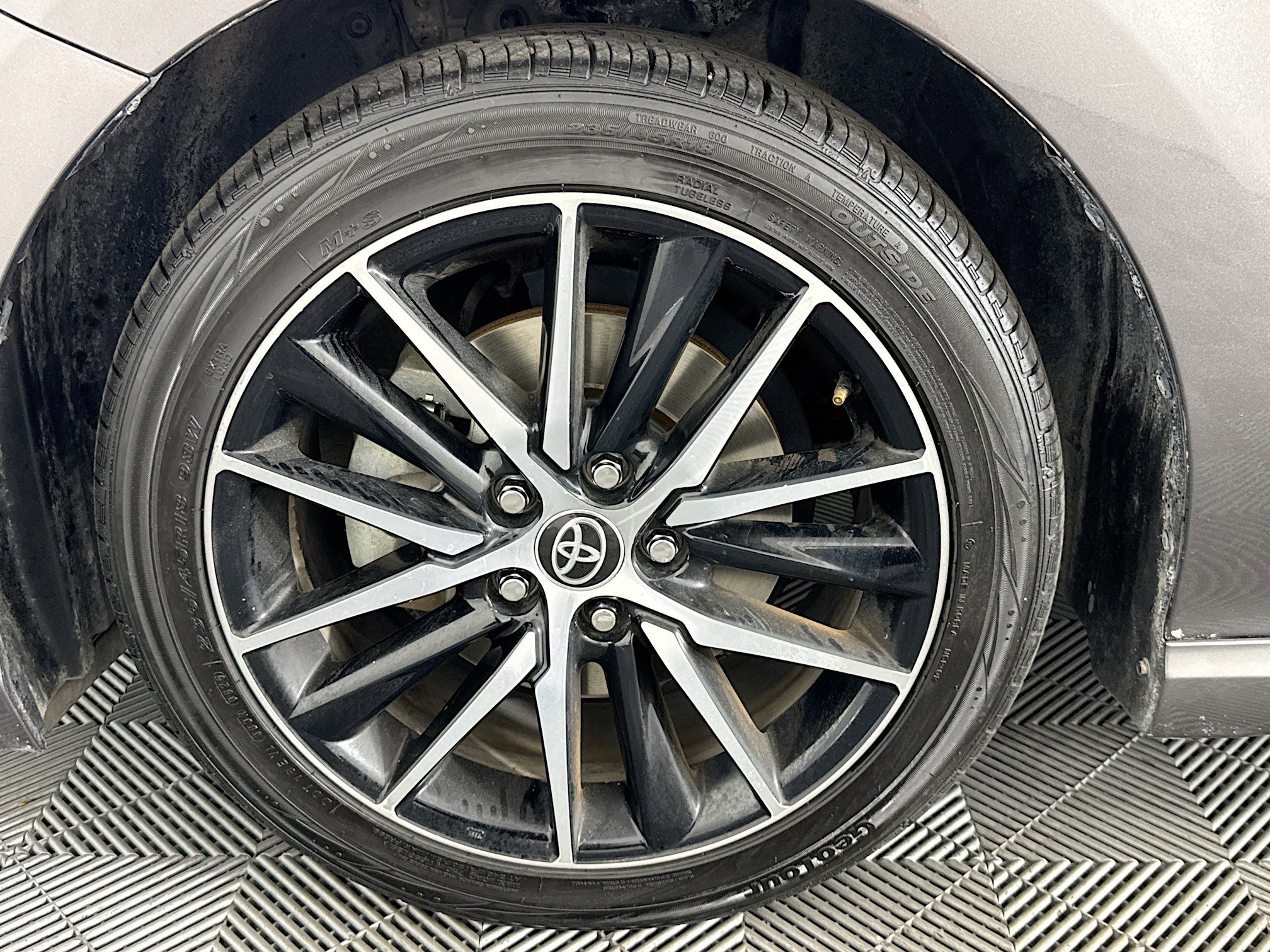 Used 2023 Toyota Camry SE FWD image 36