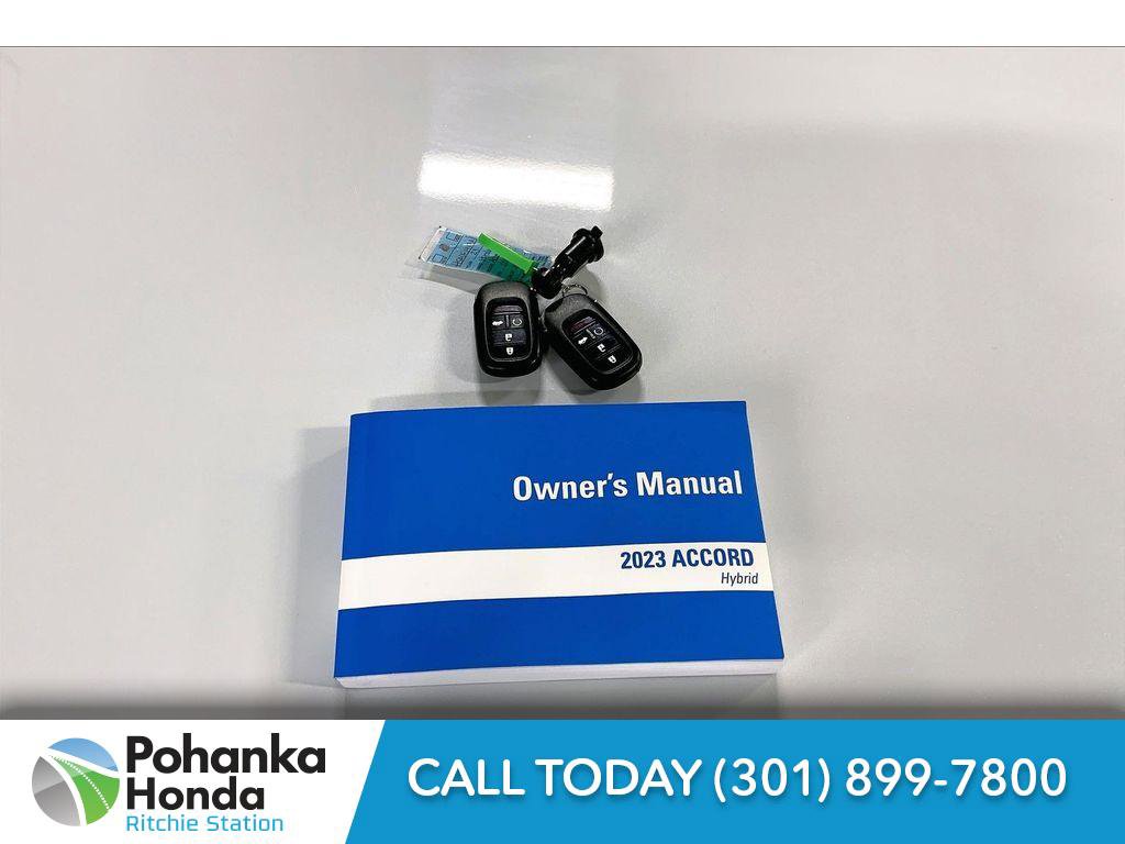 Used 2023 Honda Accord Sport image 11