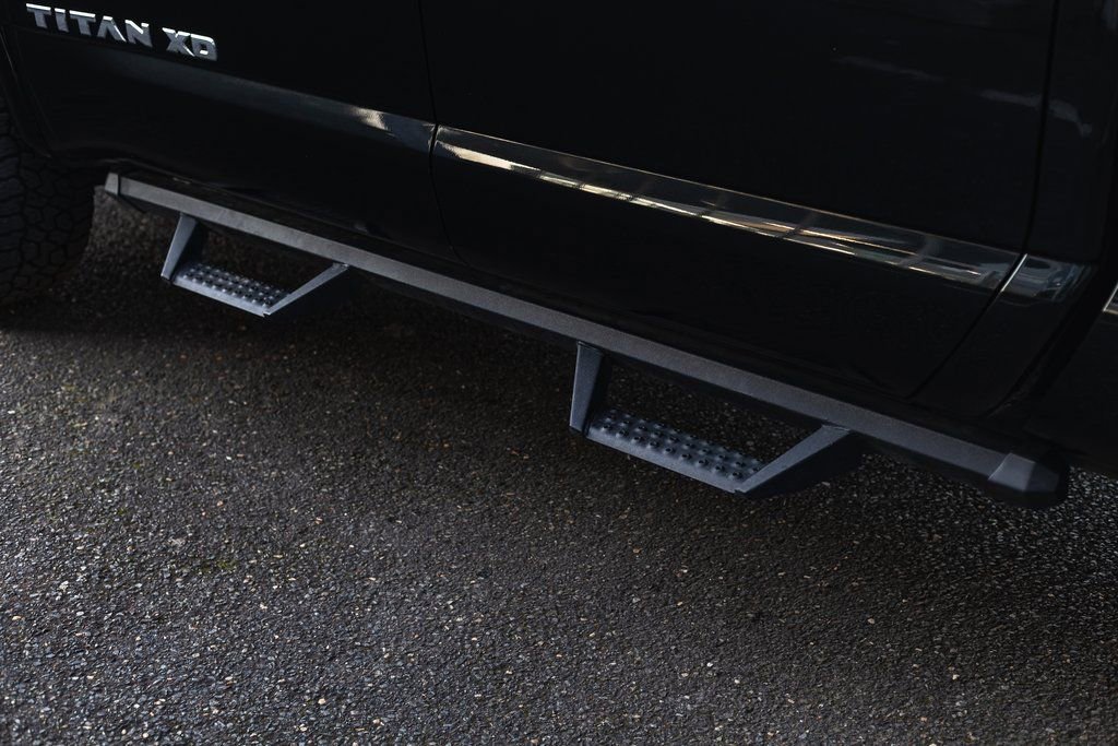 Used 2018 Nissan Titan PRO-4X image 14