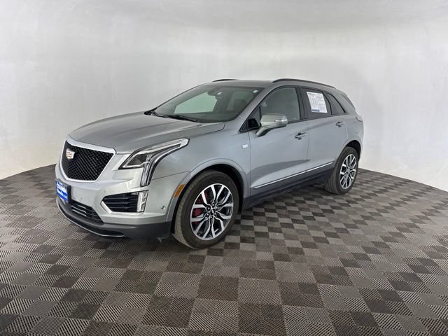 Used 2025 Cadillac XT5 Sportv w/ Technology Package AWD/4WD image 4