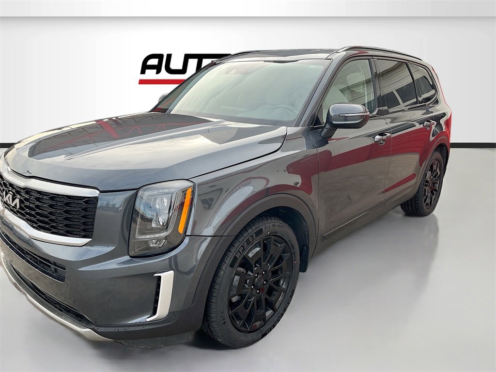 Used 2021 Kia Telluride EX w/ EX Premium Package image 3