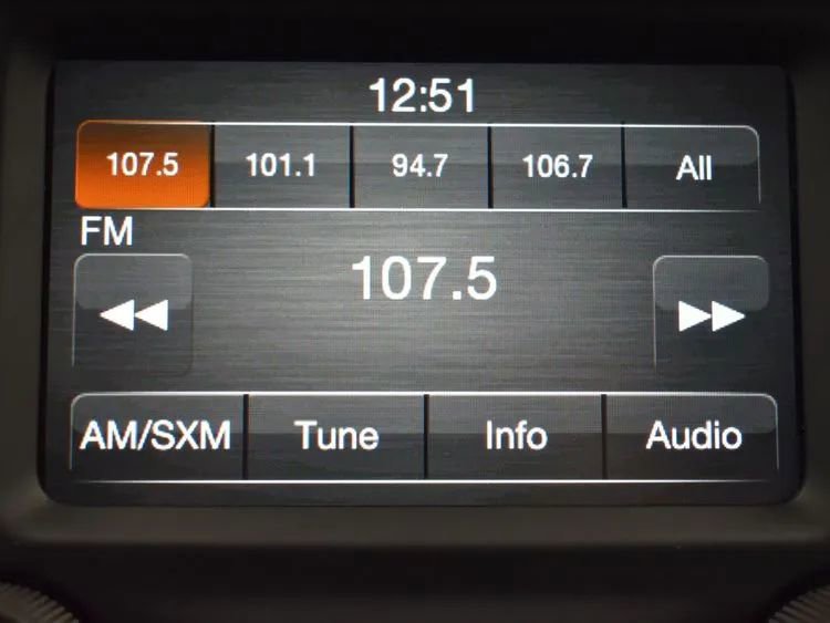 Used 2024 RAM 1500 Classic SLT image 28