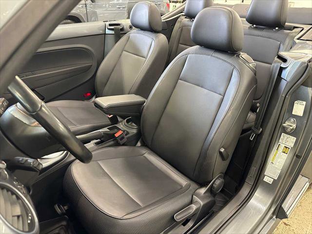 Used 2018 Volkswagen Beetle 2.0T Coast image 25