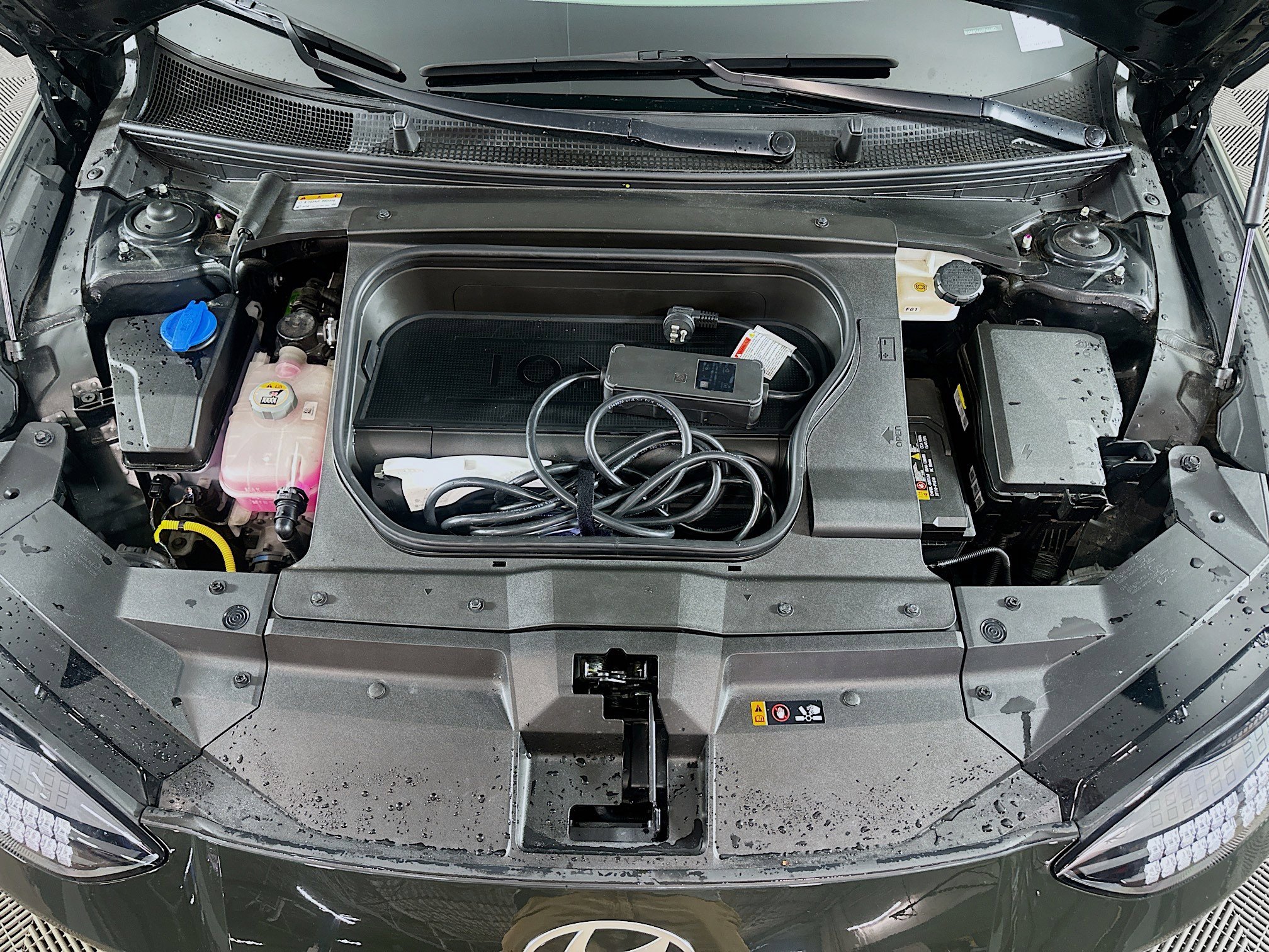 Used 2023 Hyundai Ioniq 6 SEL w/ Cargo Package image 32