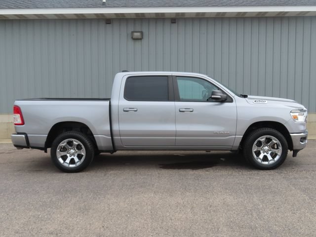 Used 2022 RAM 1500 Big Horn AWD/4WD image 3