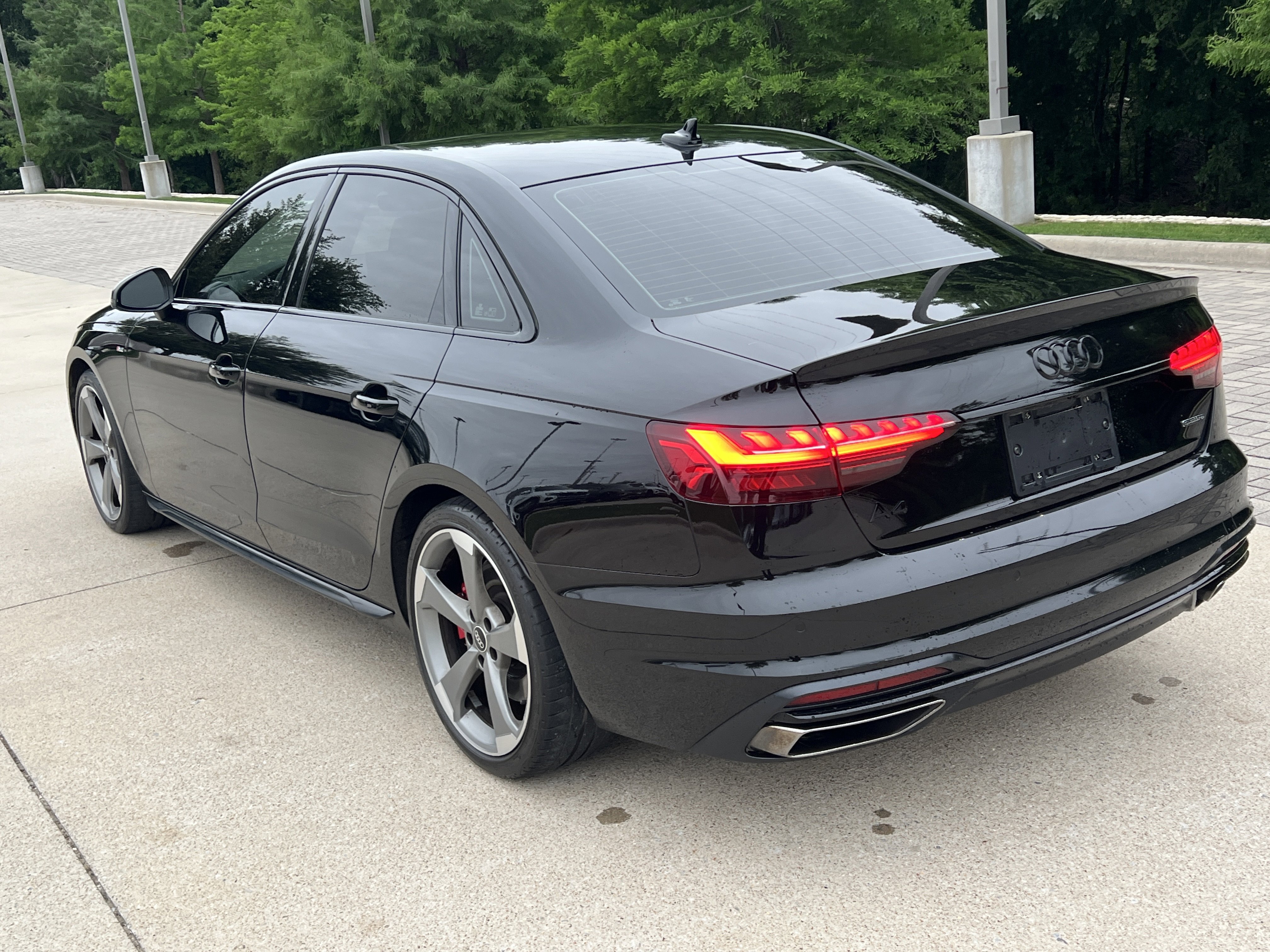 Used 2023 Audi A4 2.0T Premium Plus w/ Premium Plus Package AWD/4WD image 8
