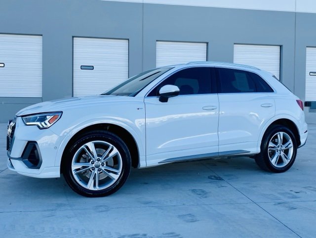Used 2020 Audi Q3 2.0T Prestige w/ Prestige Package image 1