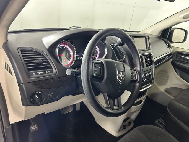 Used 2017 Dodge Grand Caravan SE w/ Power Window Group image 14