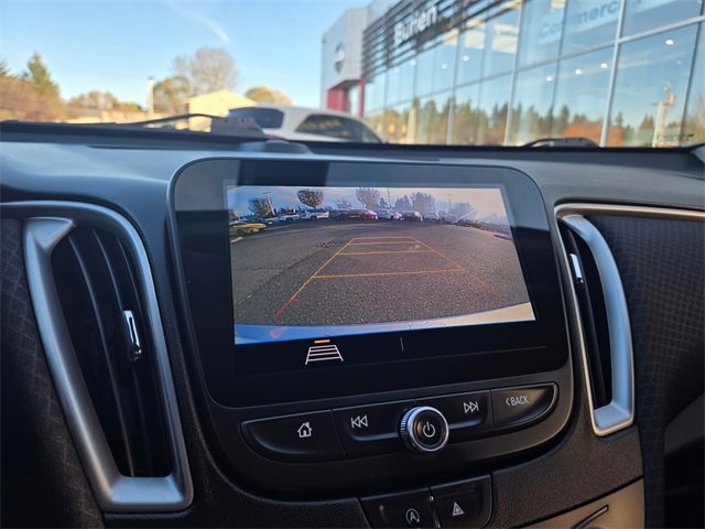 Used 2020 Chevrolet Malibu LS image 24