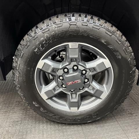 New 2026 GMC Sierra 2500 SLT AWD/4WD image 13