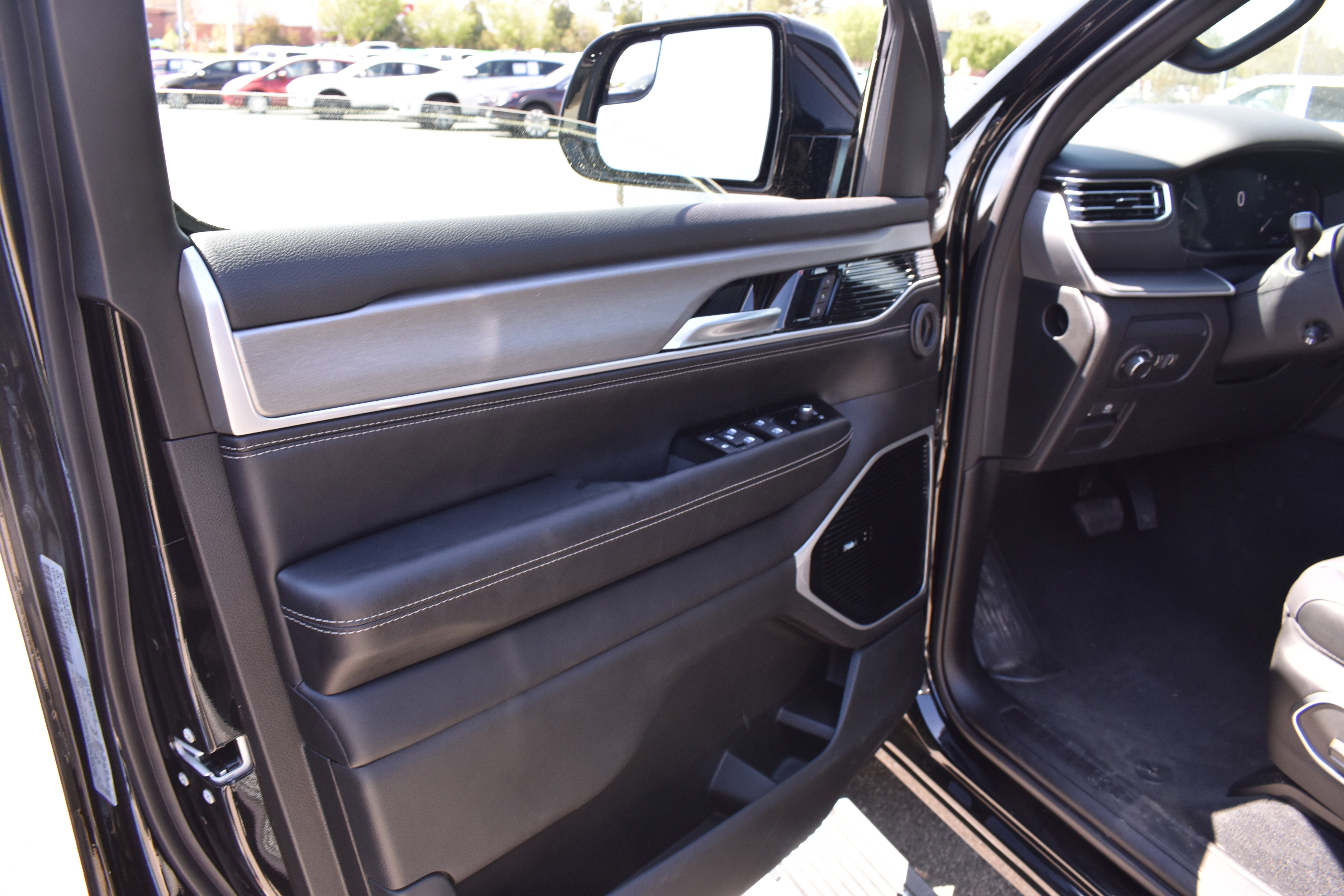 New 2026 Jeep Grand Wagoneer Limited image 24