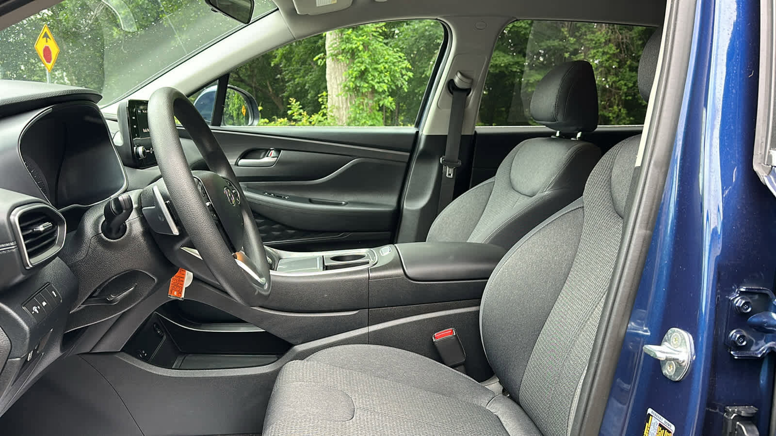 Used 2023 Hyundai Santa Fe SE w/ Cargo Package image 12