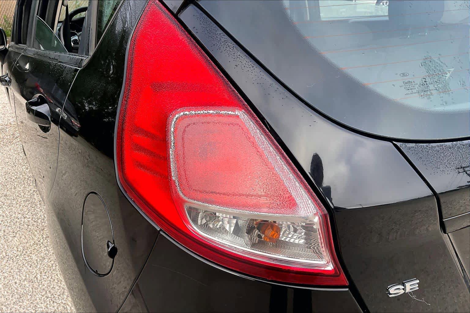 Used 2016 Ford Fiesta SE FWD image 27