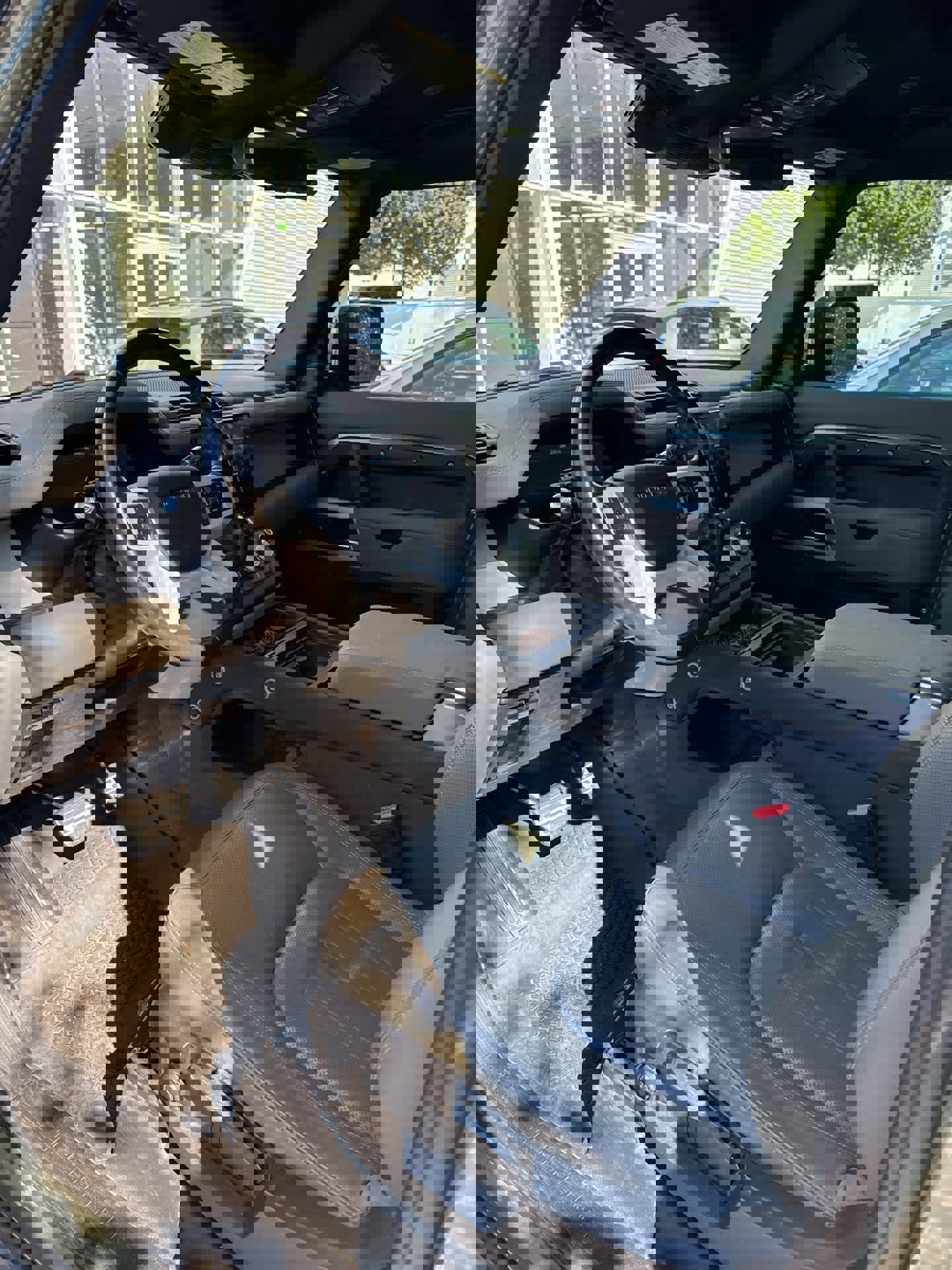 Used 2022 Land Rover Defender 90 S image 3