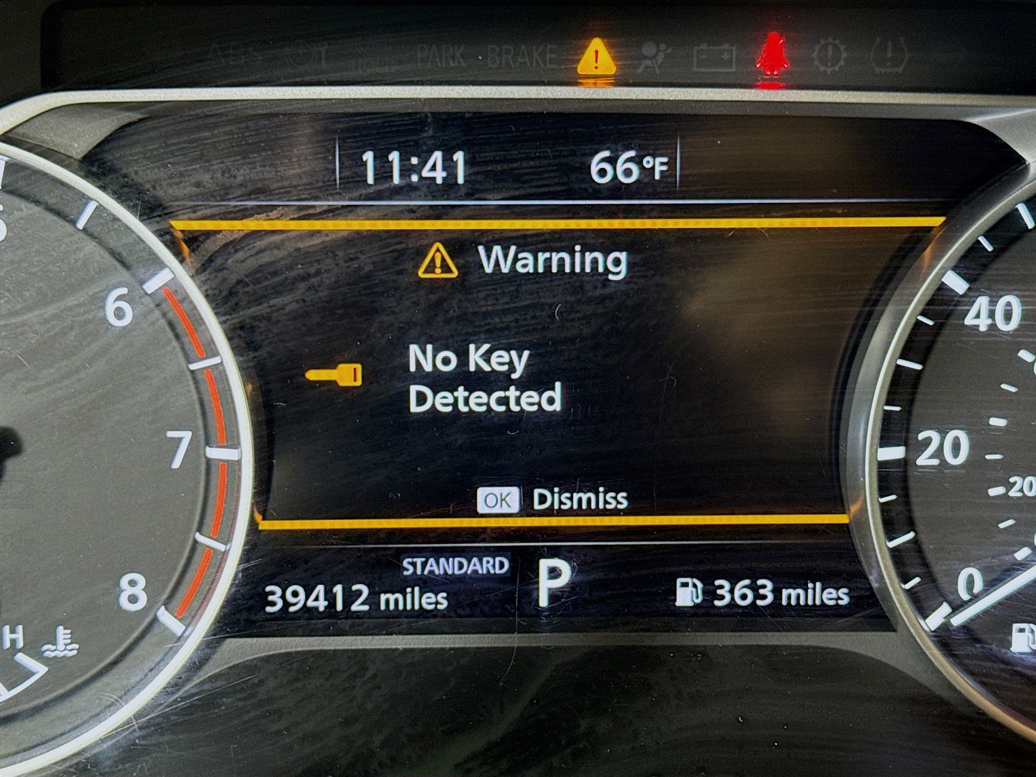 Used 2023 Nissan Rogue SV image 10