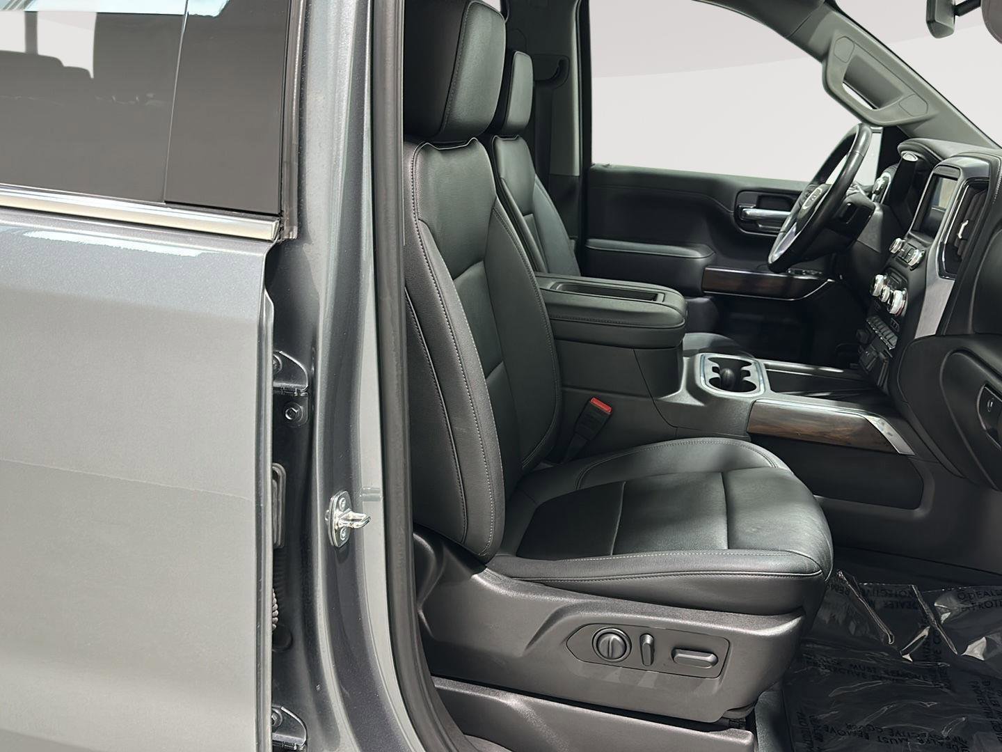 Used 2021 GMC Sierra 1500 SLT w/ SLT Premium Plus Package image 25